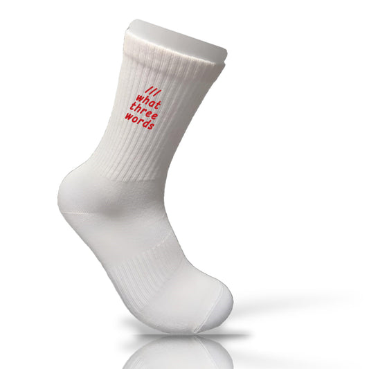 Sport-Socken mit what3words Adresse personalisiert